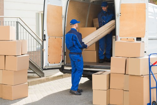 Man and van service for local moves in New Cross