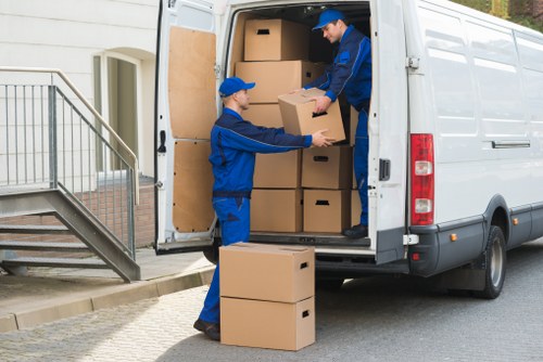 Flat relocation support in New Cross with careful packing