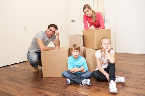 Local flat removals support for residents and businesses in New Cross